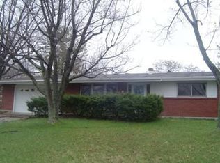 605 Cromer Ct, Englewood, OH