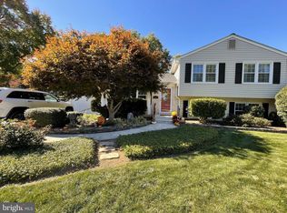 402 Dodd Dr NW, Leesburg, VA 20176