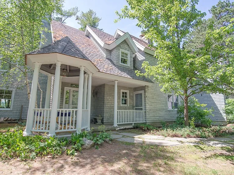 255 Pikes Point Rd — Photo 32