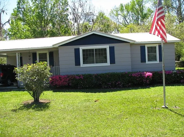 21011 SE County Road 2082, Hawthorne, FL 32640