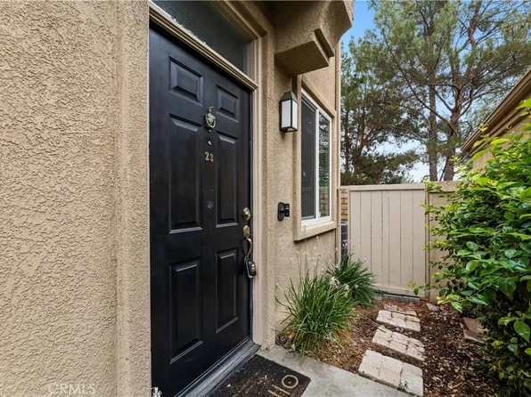 26939 Hillsborough Pkwy Unit 23, Santa Clarita, CA 91354
