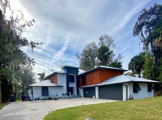 373 Magnolia Pl, Debary, FL 32713