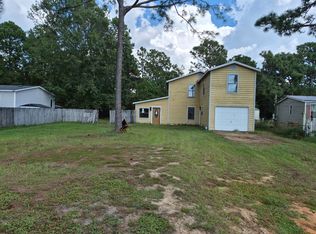 2350 Crescent Wood Rd, Navarre, FL 32566