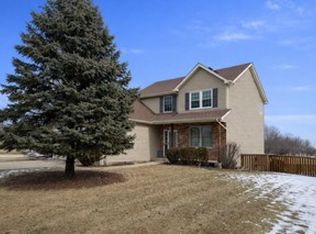 773 Ridge Dr, Elburn, IL 60119