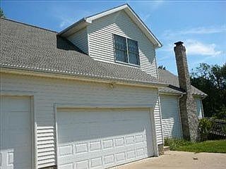 4th image of 900 Indian Hill Dr