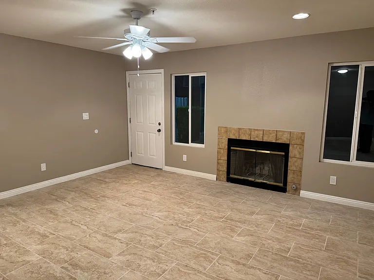 16645 Valencia Ave #2B — Photo 2