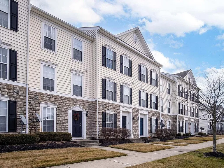 5286 Royal Arch Cascade Dr #26 — Photo 1