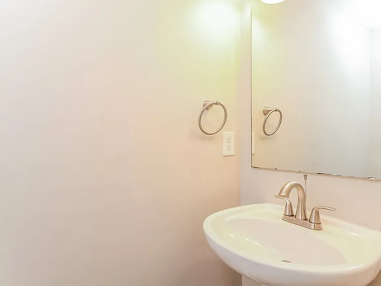 9802 Steele Meadow Rd — Photo 16