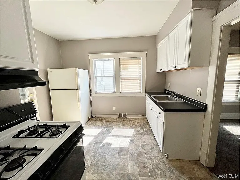 3110 Saratoga Ave #2 — Photo 1