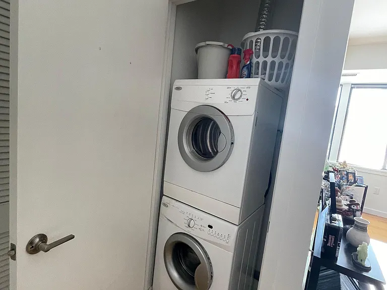 1200 Bedford St #205 — Photo 12