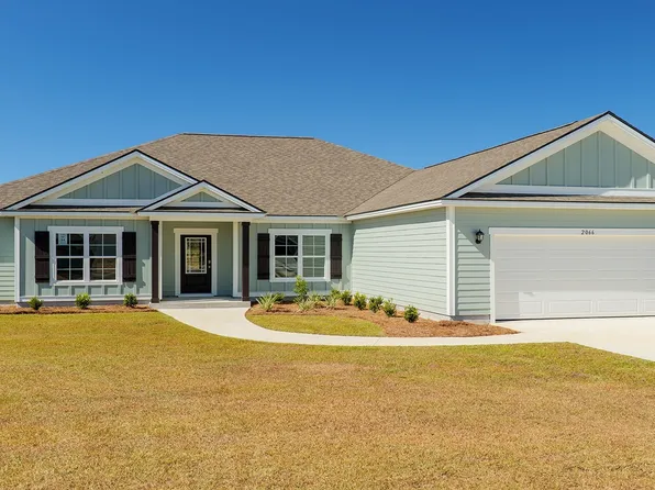 2066 Tottenham Dr, Hahira, GA 31632