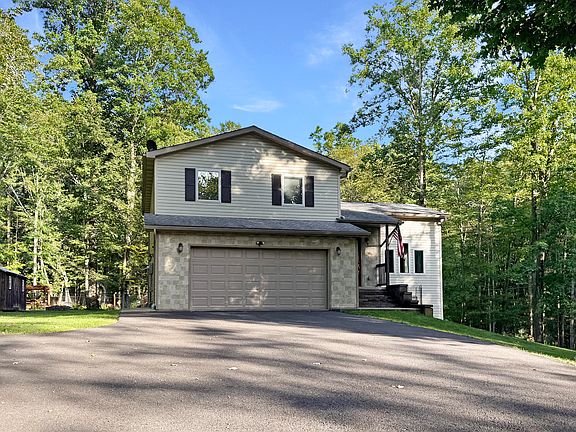 2nd image of 24 Saint Martin Rd