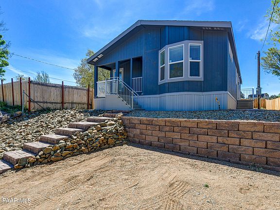 4th image of 1616 N Rose Quartz Dr