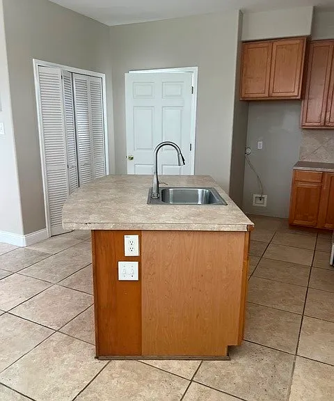 914 Recreation Dr — Photo 7