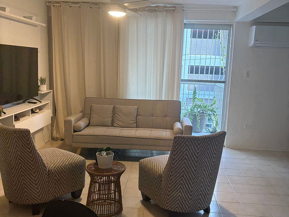 1st image of 306 Calle Villamil