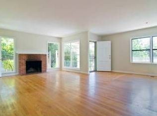 810 Schuman Ln, Petaluma, CA