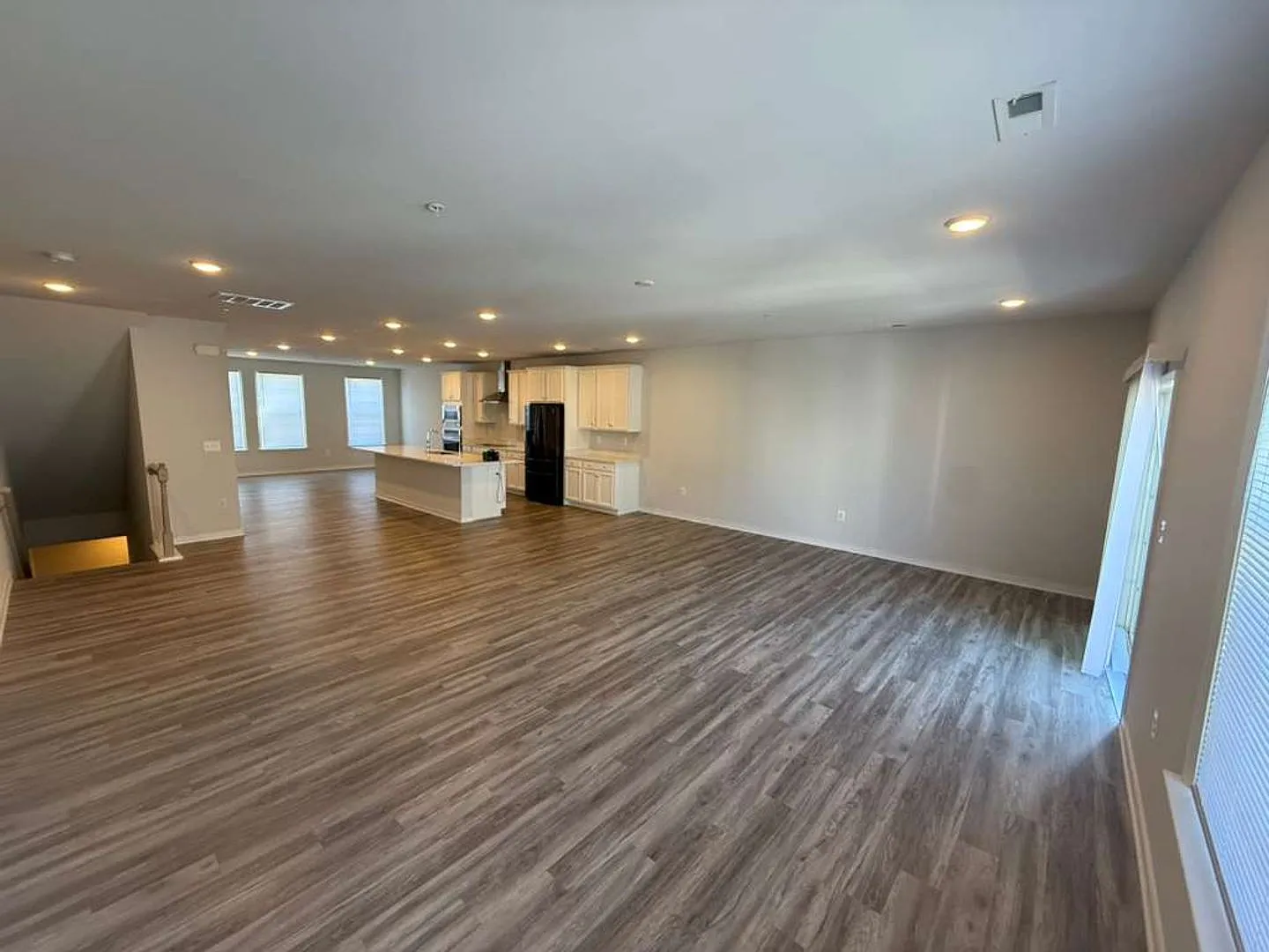 Move In Ready Immediately — Photo 2