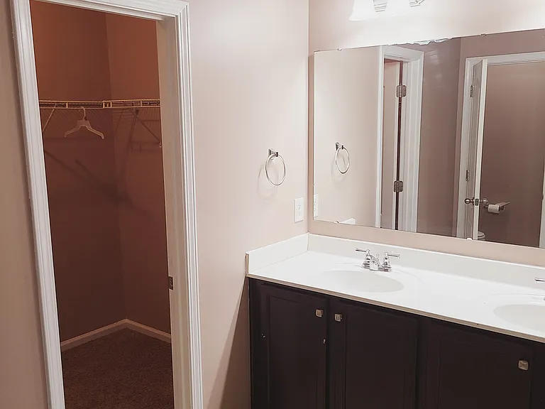 6835 Bone Creek Dr — Photo 21