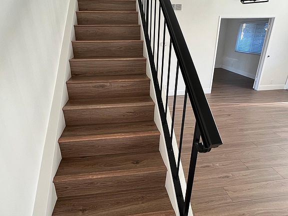 4th image of 3126 S Rene Dr