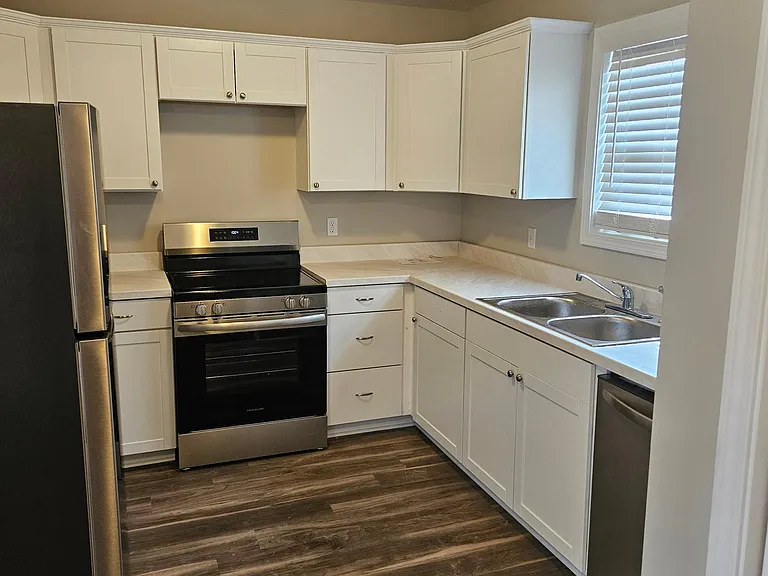 531 & 533 Dove Dr — Photo 12
