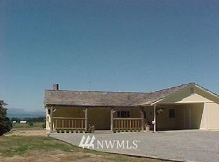 5652 Woodard Ave S, Freeland, WA 98249