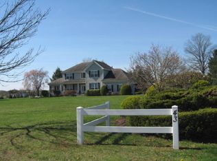 43 Suydam Rd, Somerset, NJ 08873