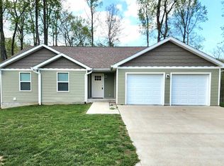 44 Sherwood Ln, Bedford, IN 47421