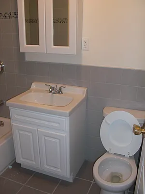 Rented by East Williamsburg Realty Inc | media 72