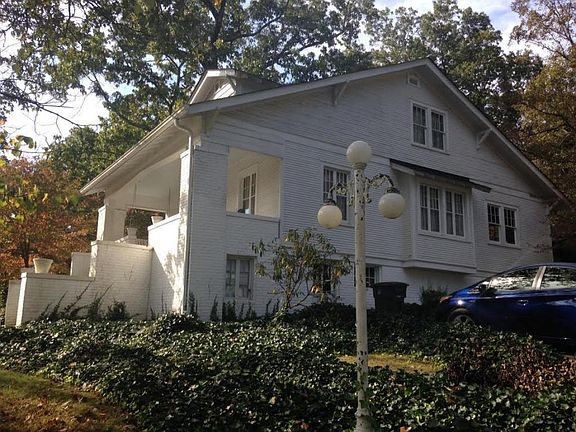 3rd image of 1725 Hixson Pike