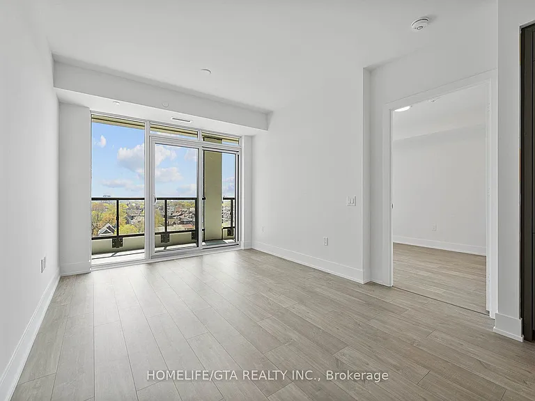 858 Dupont St #602 — Photo 19