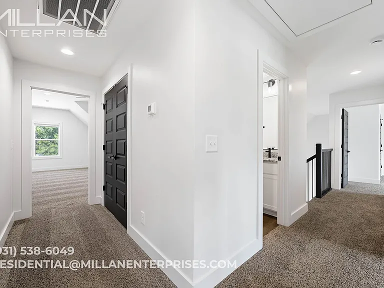 3509 Clover Hills Dr — Photo 30