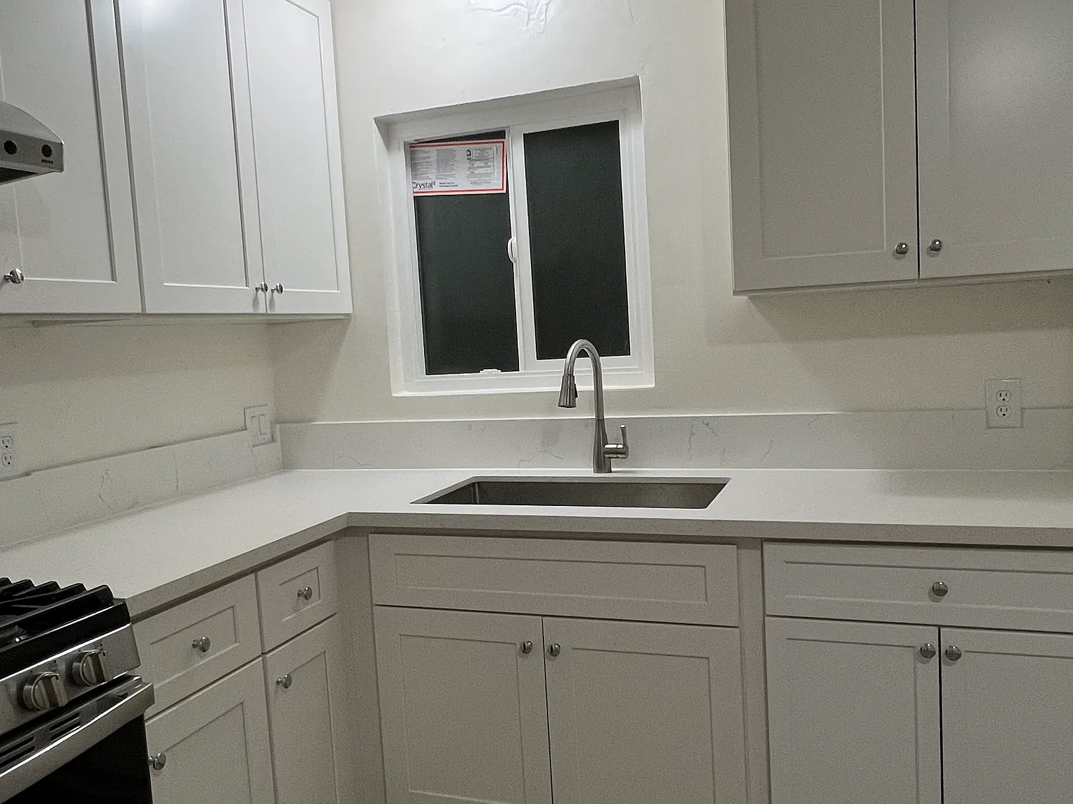 10819 Elliott Ave — Photo 2