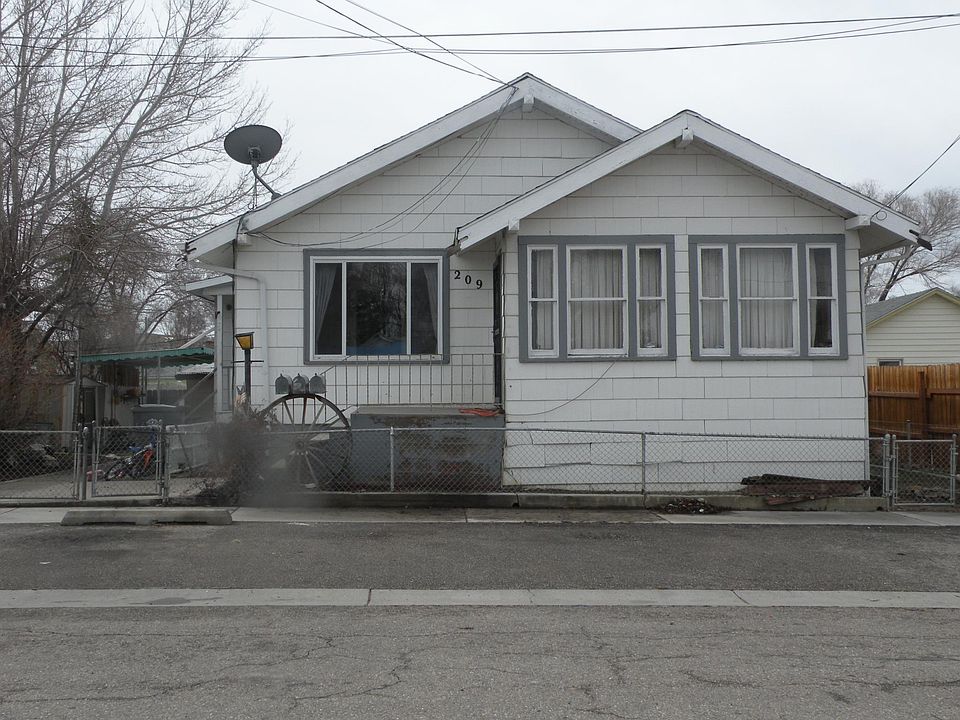 1st image of 209 Meade St #0