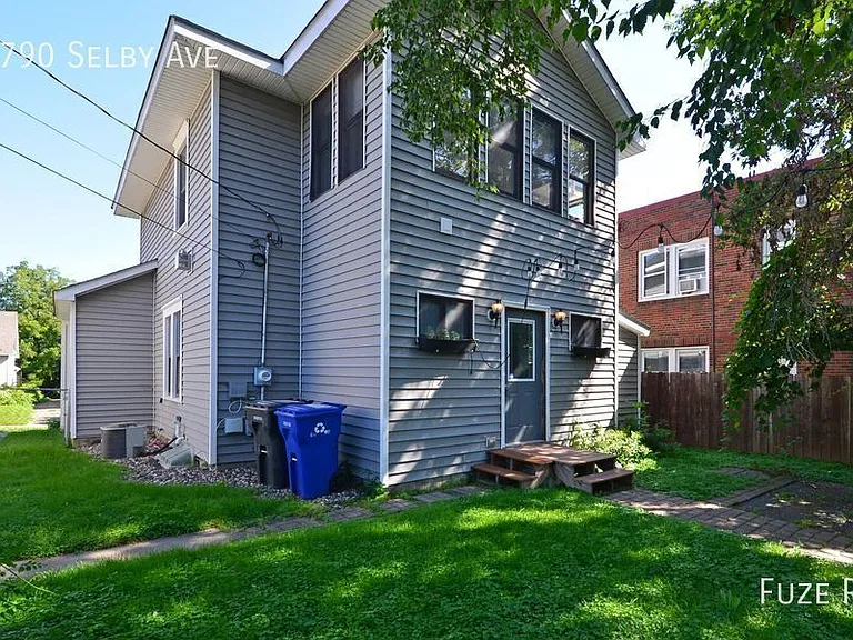 1790 Selby Ave — Photo 33