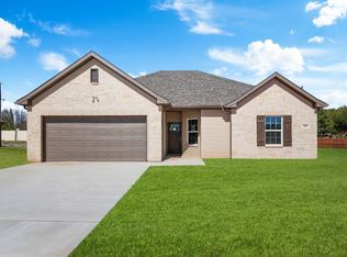 2107 Briarwood Dr, Bridgeport, TX 76426