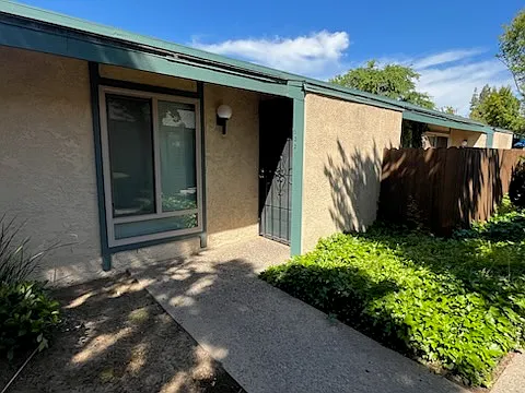 Bullard Garden Apartments