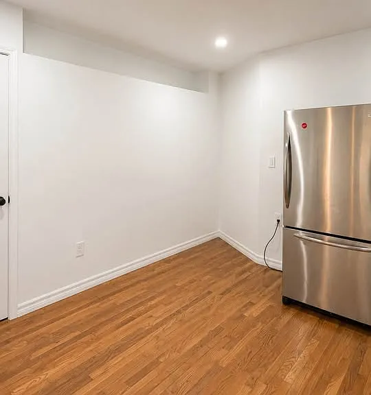 410 S Ocean Breeze #1 — Photo 3