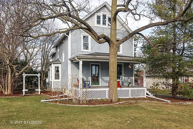 5712 Wolf Rd photo 1