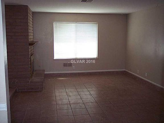 4th image of 725 Scottsdale St