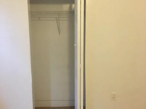 2111 Mount Holly St, Baltimore, MD 21216