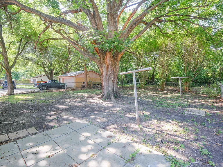 8301 Llano Ave — Photo 22