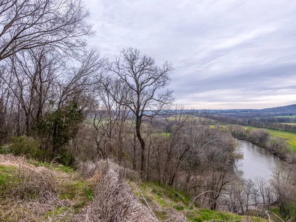 3904 Dale Ln, Mount Pleasant, TN 38474