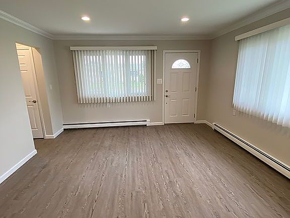 4th image of 20 Roman St