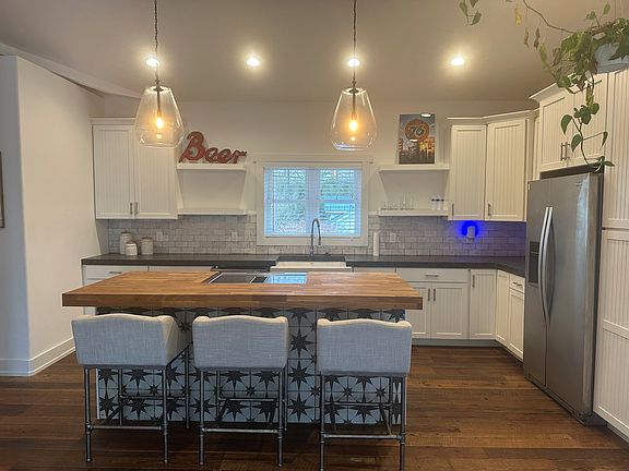 Kitchen Island