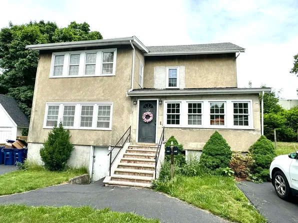 57 Marietta Ave #2, Braintree, MA 02184