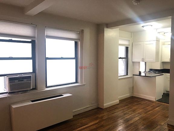 2nd image of 330 E 43rd St APT 803
