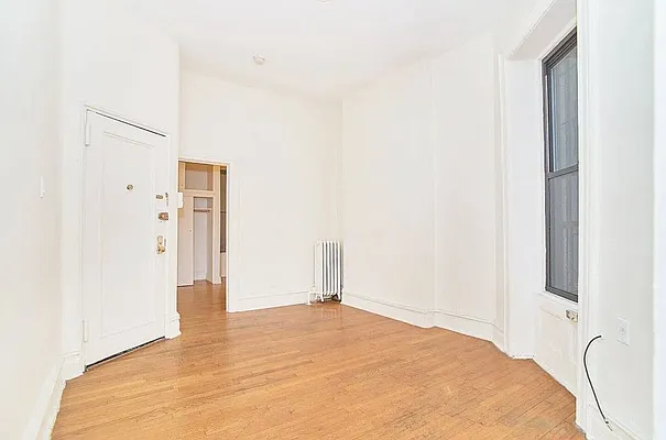 Rented by MAPT Residential LLC | media 4