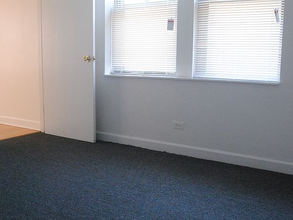 4th image of 5502 W Washington Blvd #204