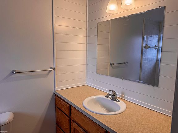 5th image of 8653 Sterling St
