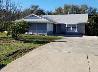 207 Sioux Trl, Leander, TX 78641